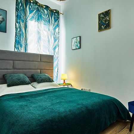Prymasa Tysiaclecia 83A Apartamento Varsóvia Exterior foto